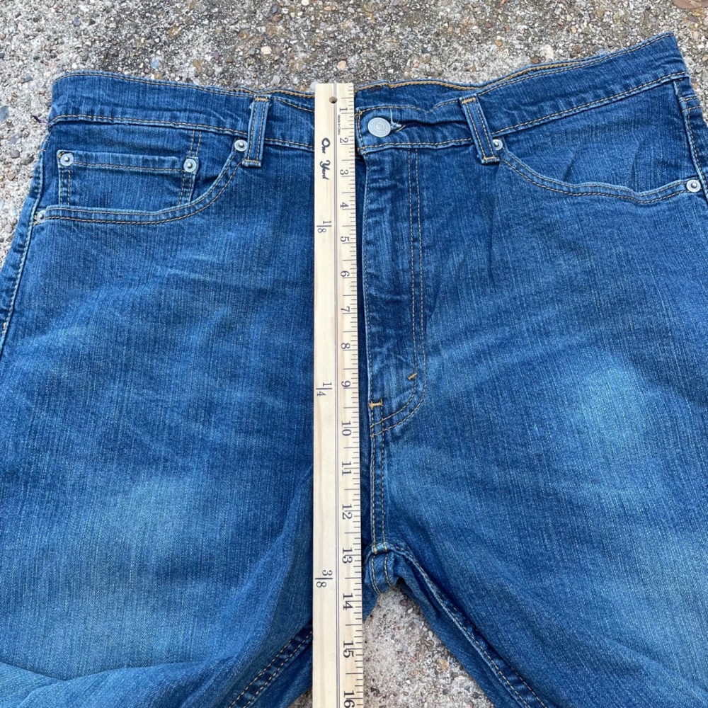Levis 505 Regular Fit Jeans Mens 38x30 Medium Wash Blue Straight Leg Denim - Picture 6 of 8